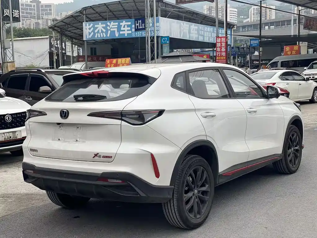 Changan X5 PLUS — фото 5