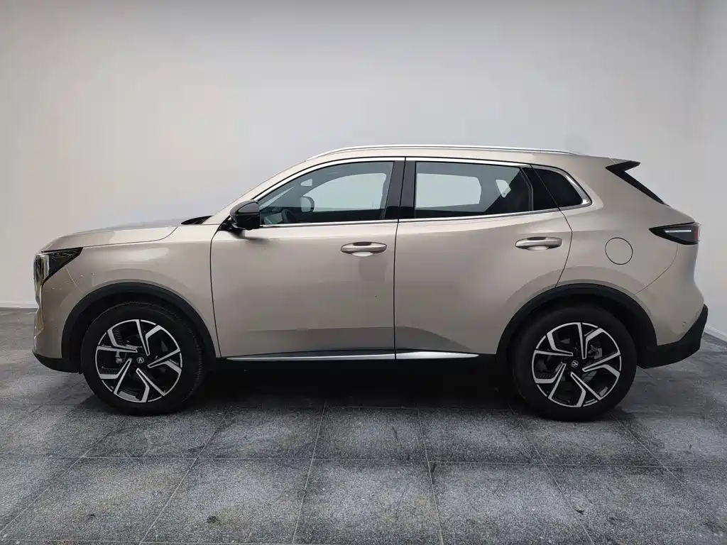 Changan CS55PLUS — фото 3