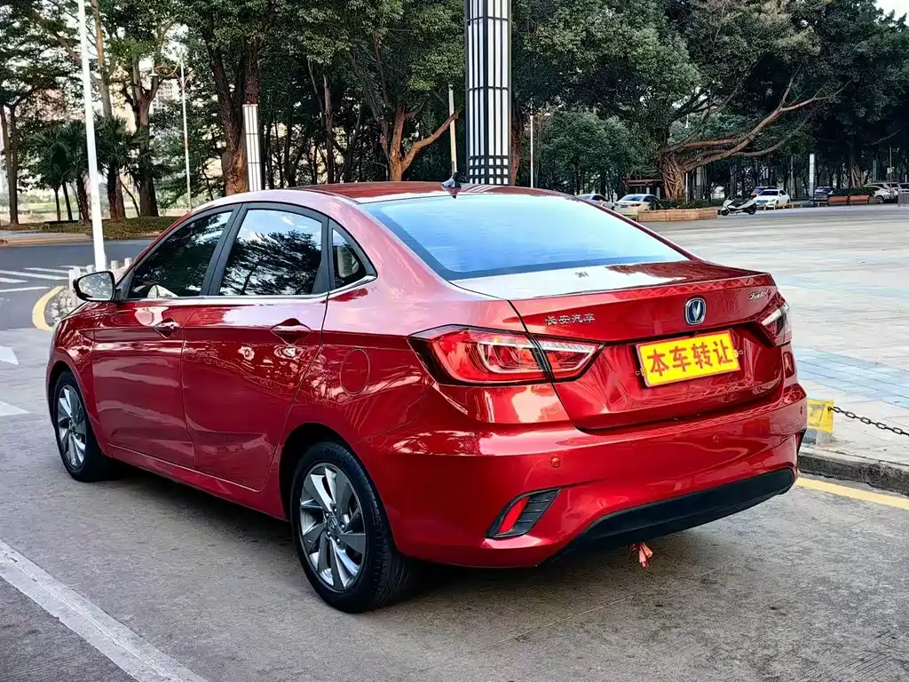 Changan Eado DT — фото 8