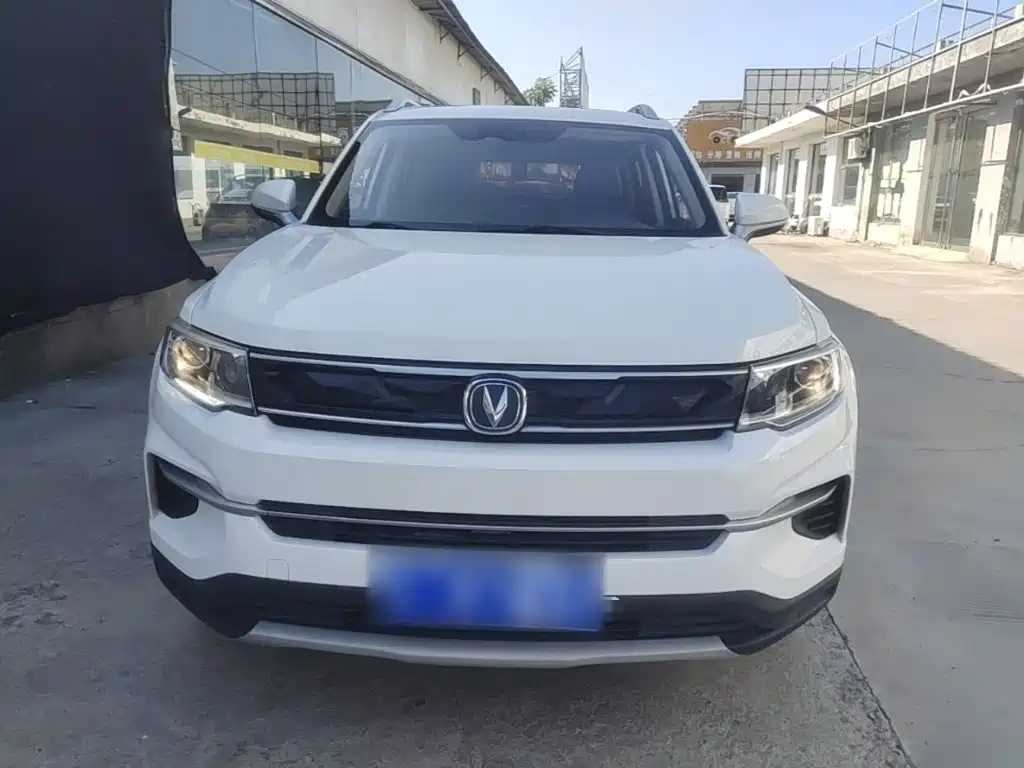 Changan CS35PLUS — фото 3