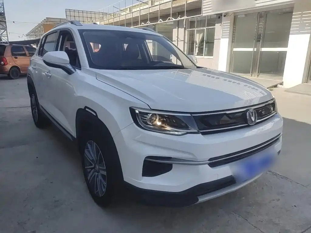 Changan CS35PLUS — фото 4