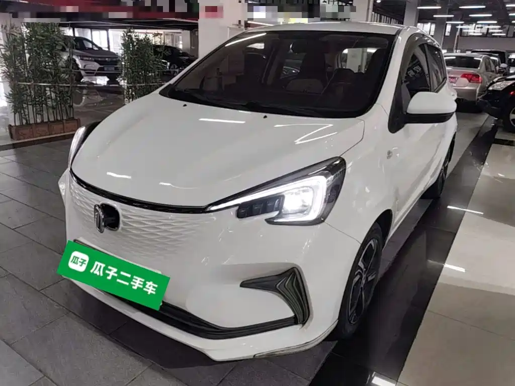 Changan Benben E-Star — фото 2