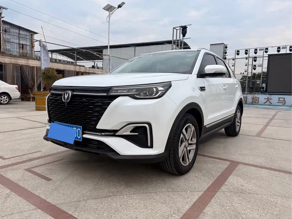 Changan CS55PLUS — фото 3