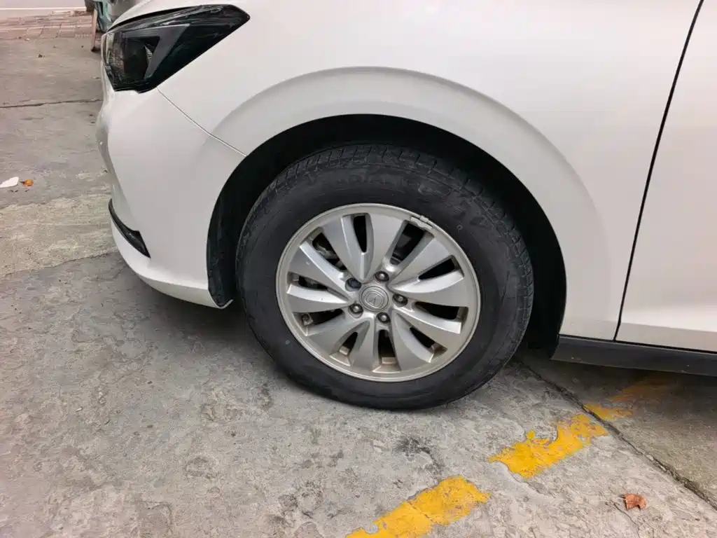 Changan Eado New Energy — фото 23