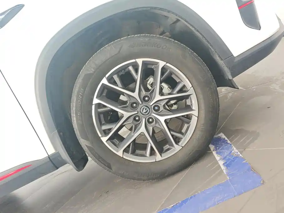 Changan CS75 PLUS — фото 6
