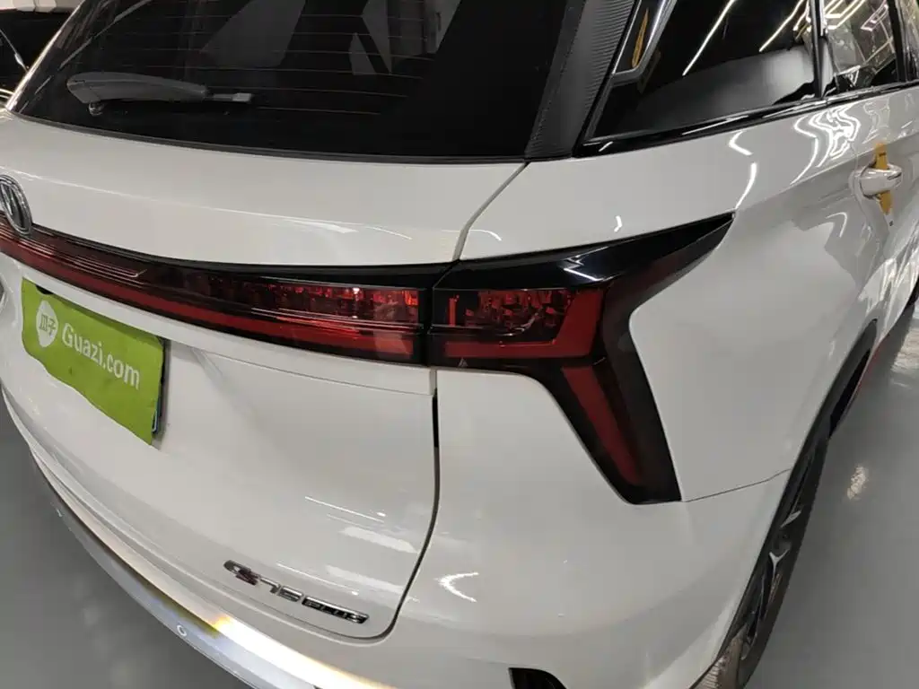 Changan CS75 PLUS — фото 8