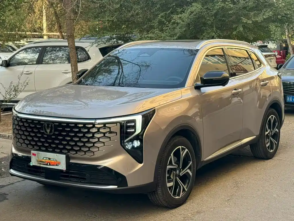 Changan CS55PLUS — фото 3