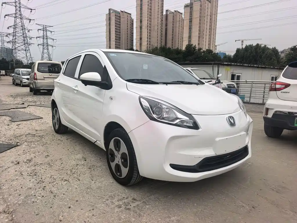 Changan Benben E-Star — фото 3