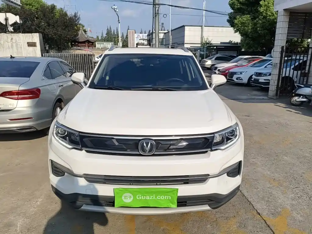 Changan CS35PLUS — фото 3