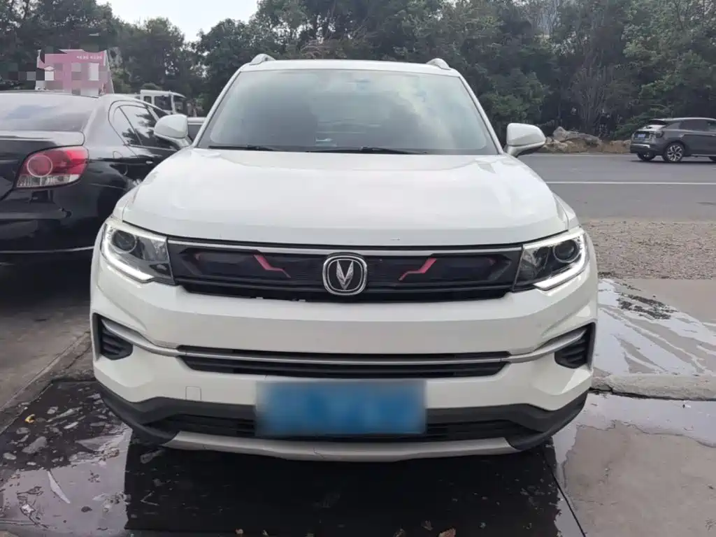 Changan CS35PLUS — фото 3