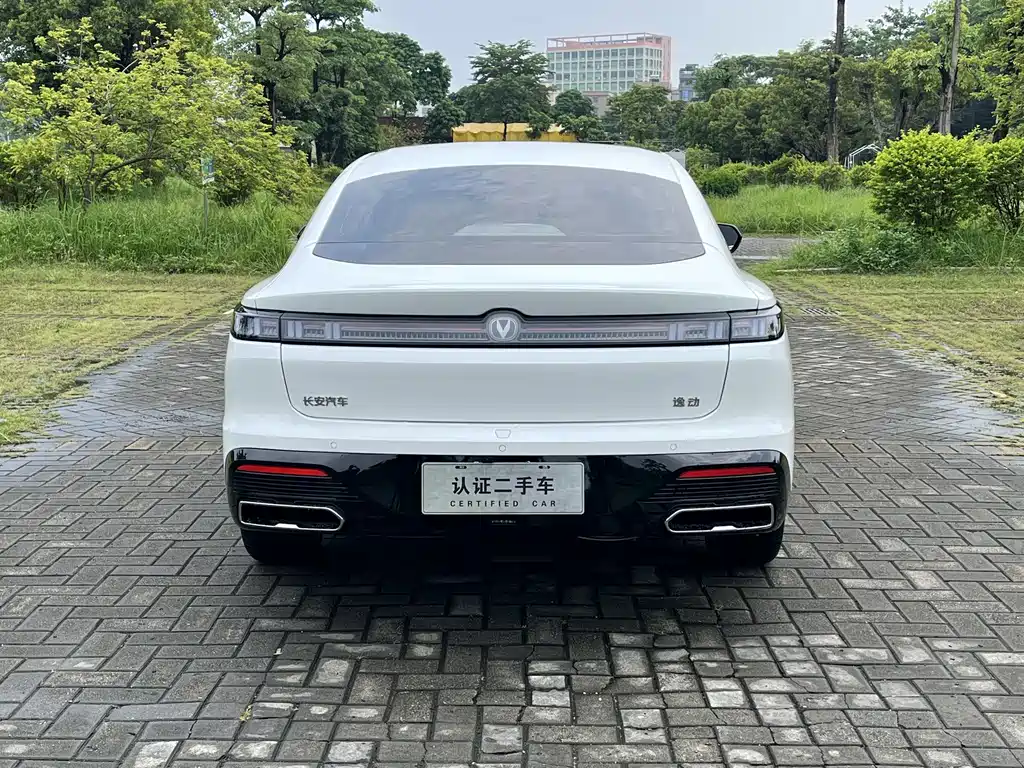 Changan Eado — фото 5