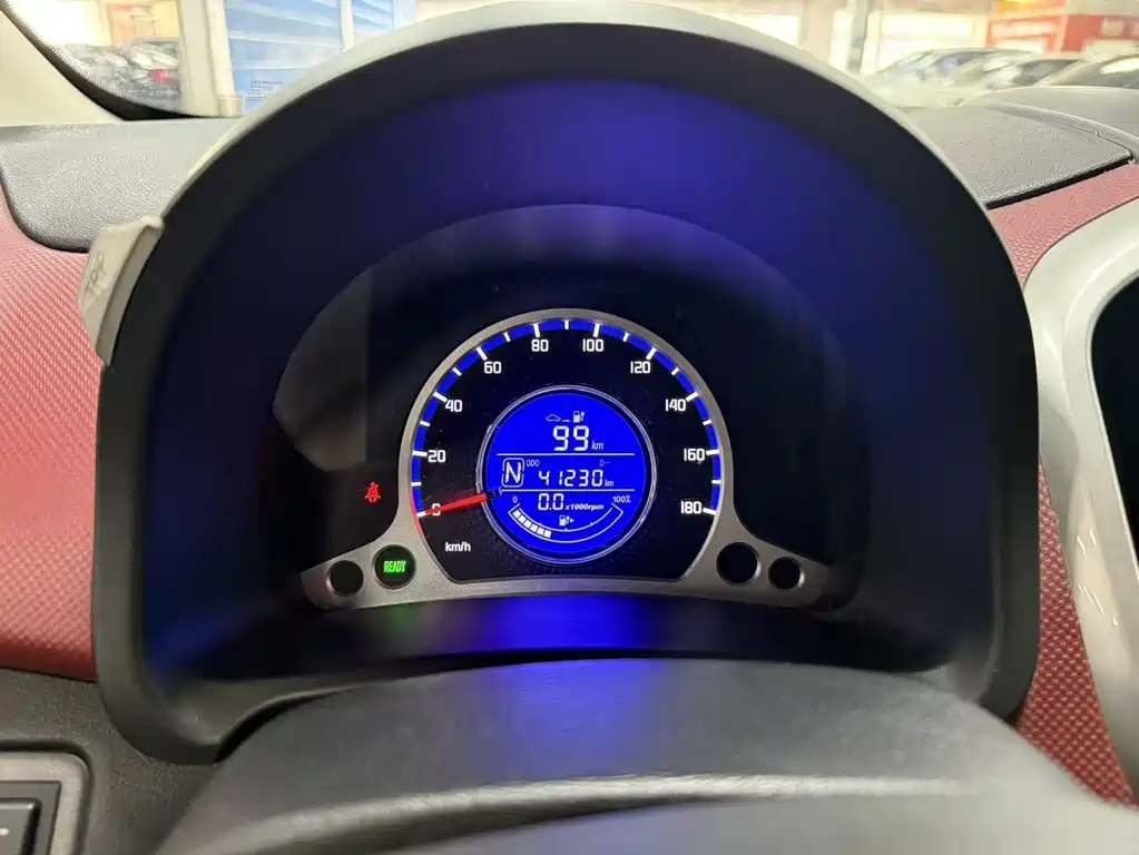 Changan EV — фото 9