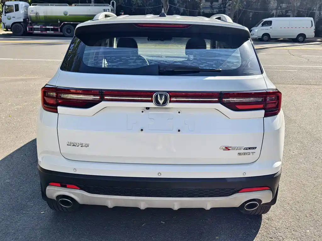 Changan CS35PLUS — фото 3