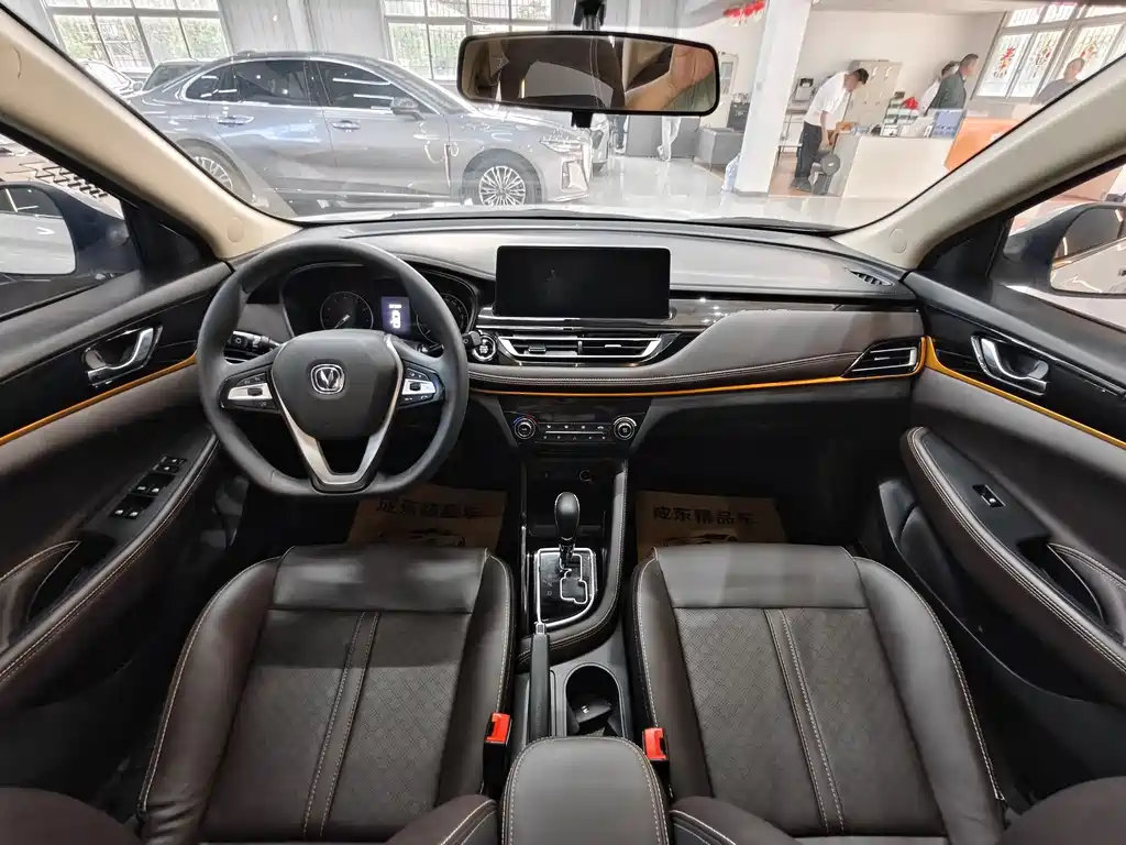 Changan Eado DT — фото 9