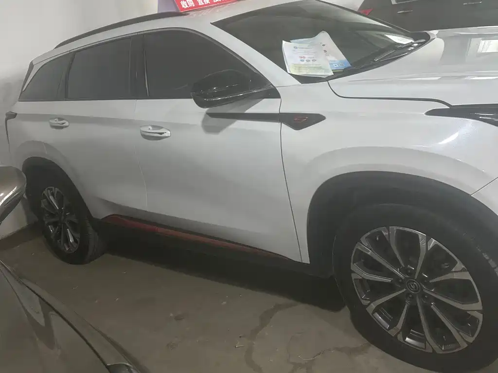 Changan CS75 PLUS — фото 3
