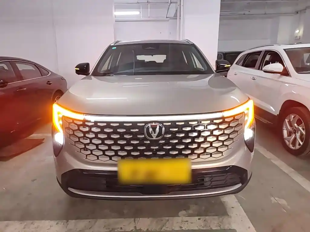 Changan CS55PLUS — фото 3