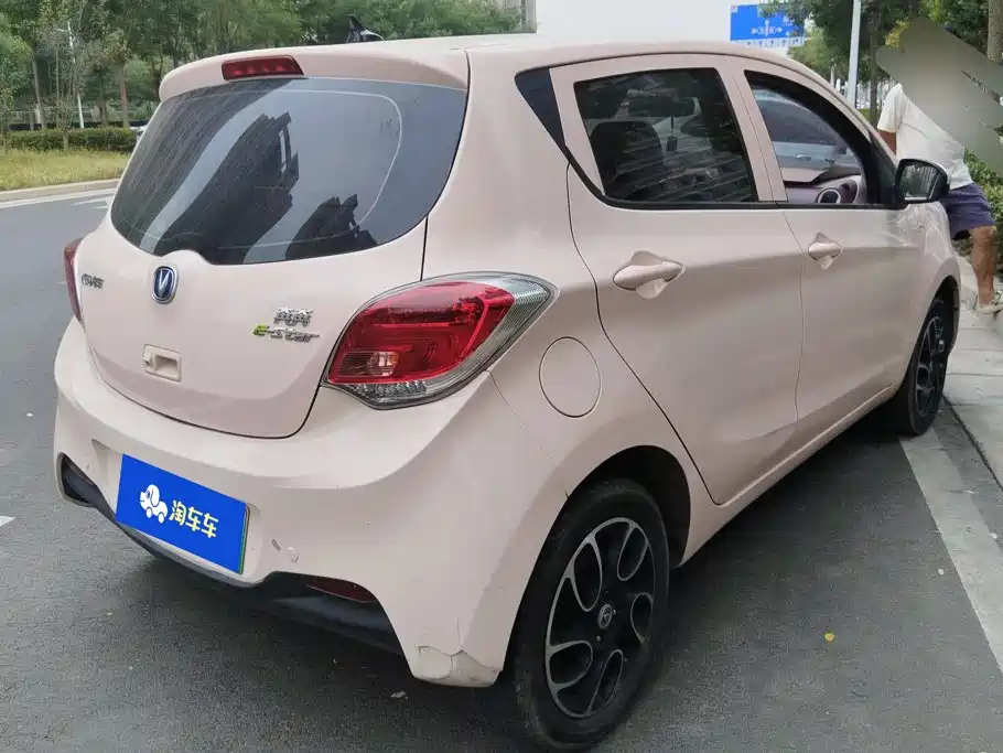 Changan Benben E-Star — фото 3