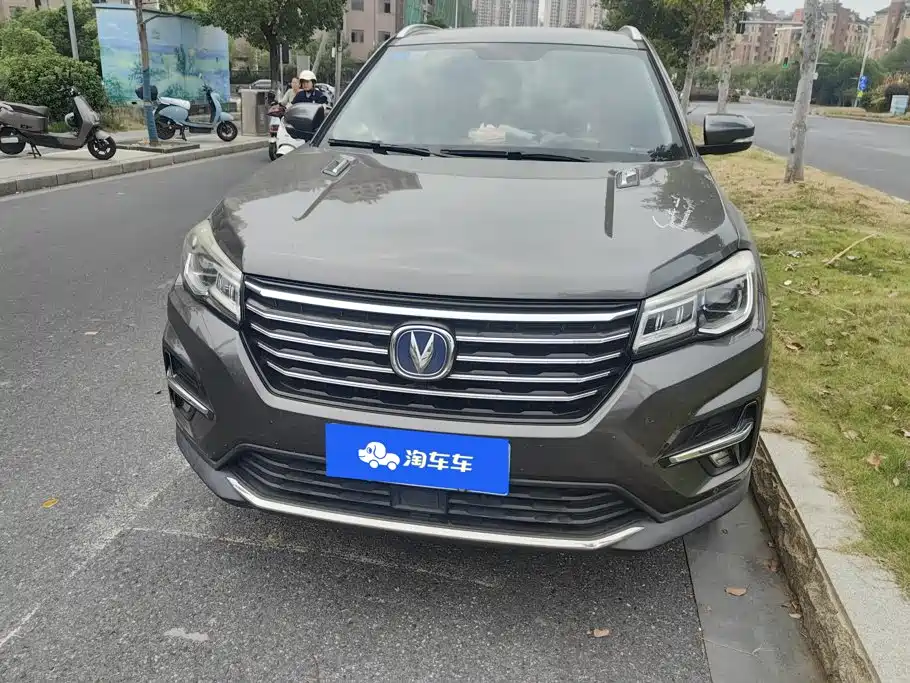 Changan CS75 — фото 2