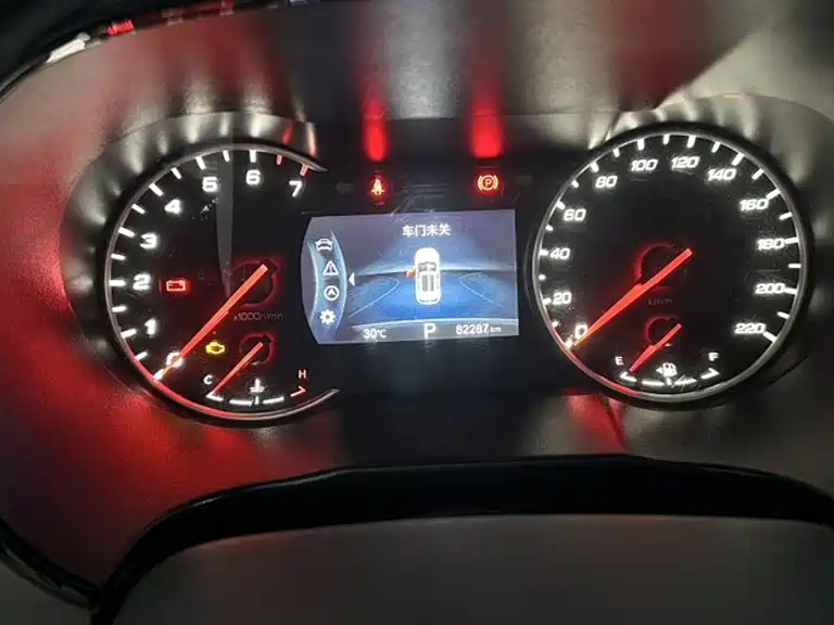 Changan CS35PLUS — фото 3