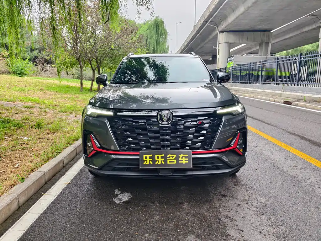 Changan CS35PLUS — фото 3
