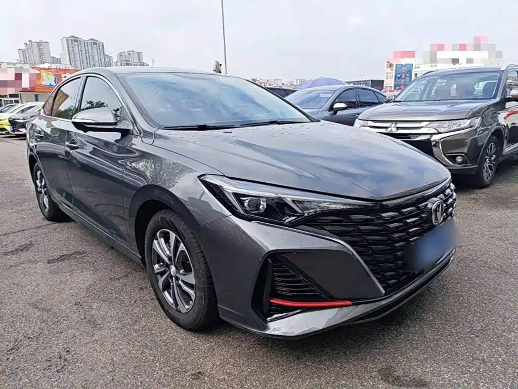 Changan Eado — фото 4