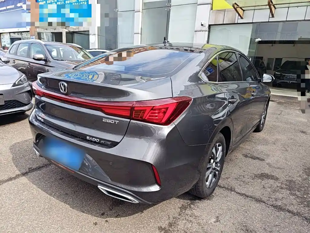 Changan Eado — фото 7