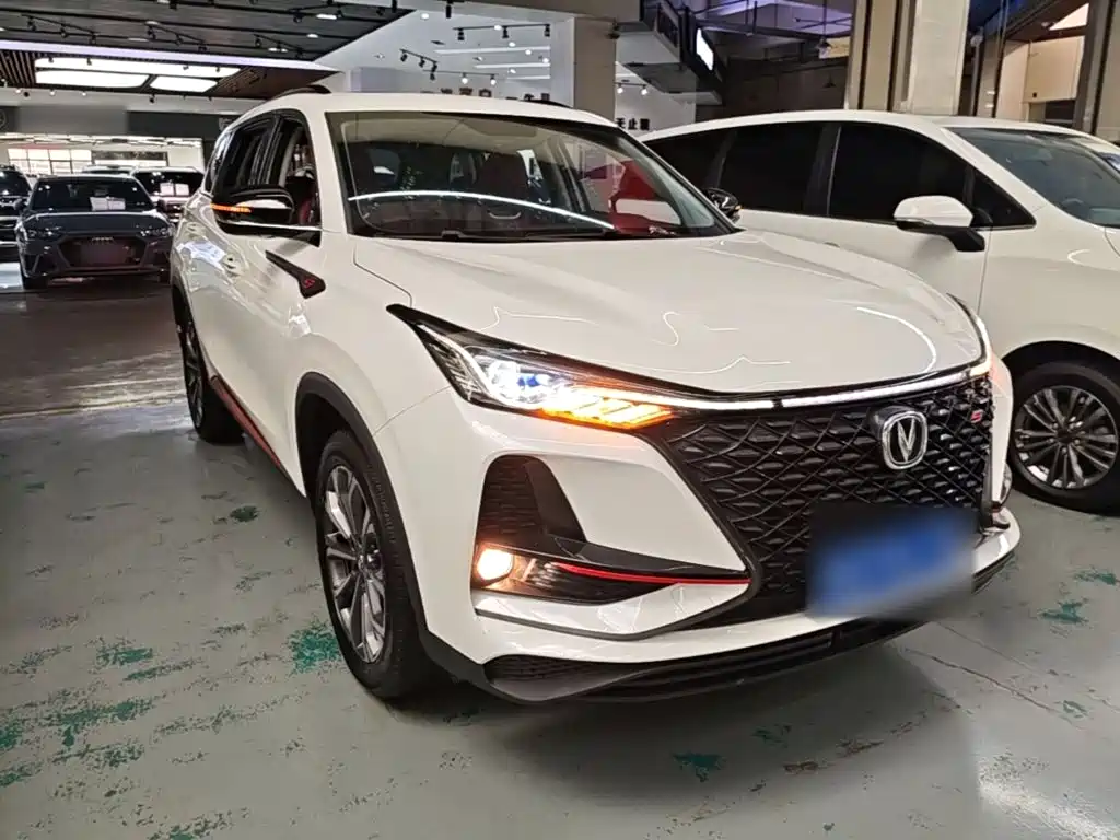 Changan CS75 PLUS — фото 4