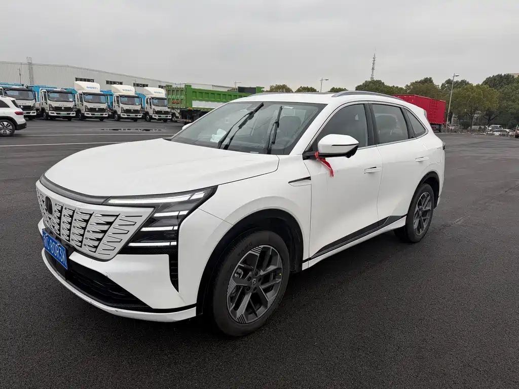 Changan CS75 PLUS — фото 3