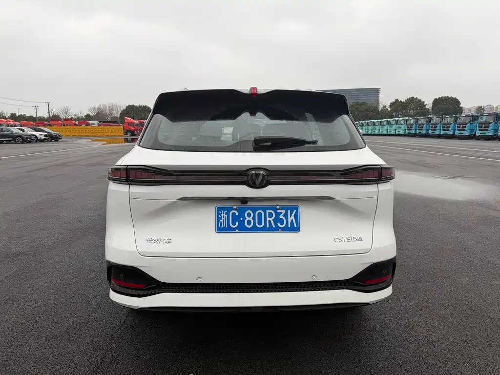 Changan CS75 PLUS — фото 8