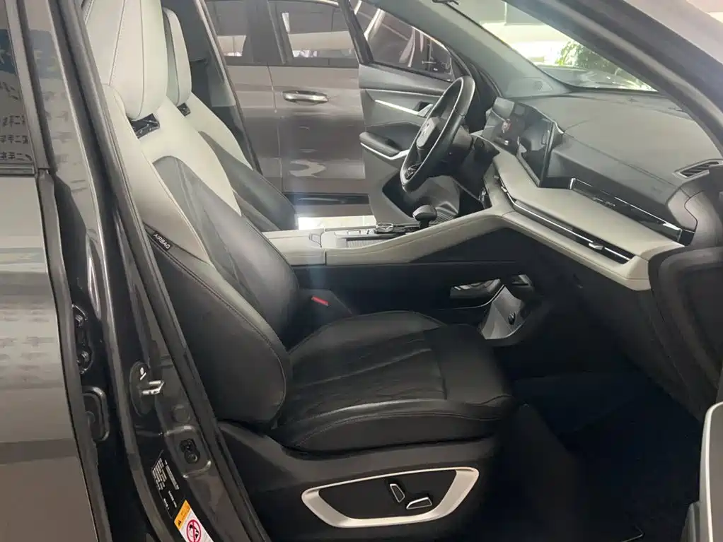 Changan CS75 PLUS — фото 3