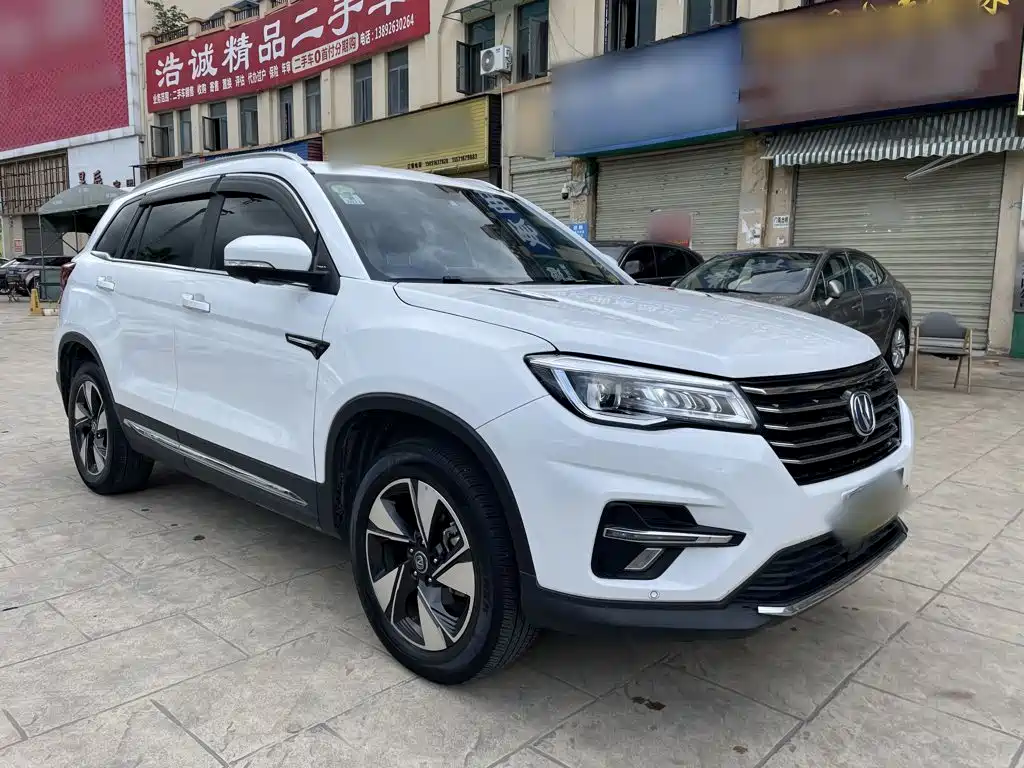Changan CS75 — фото 4