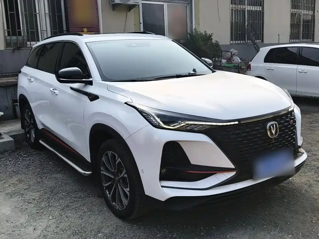 Changan CS75 PLUS — фото 4
