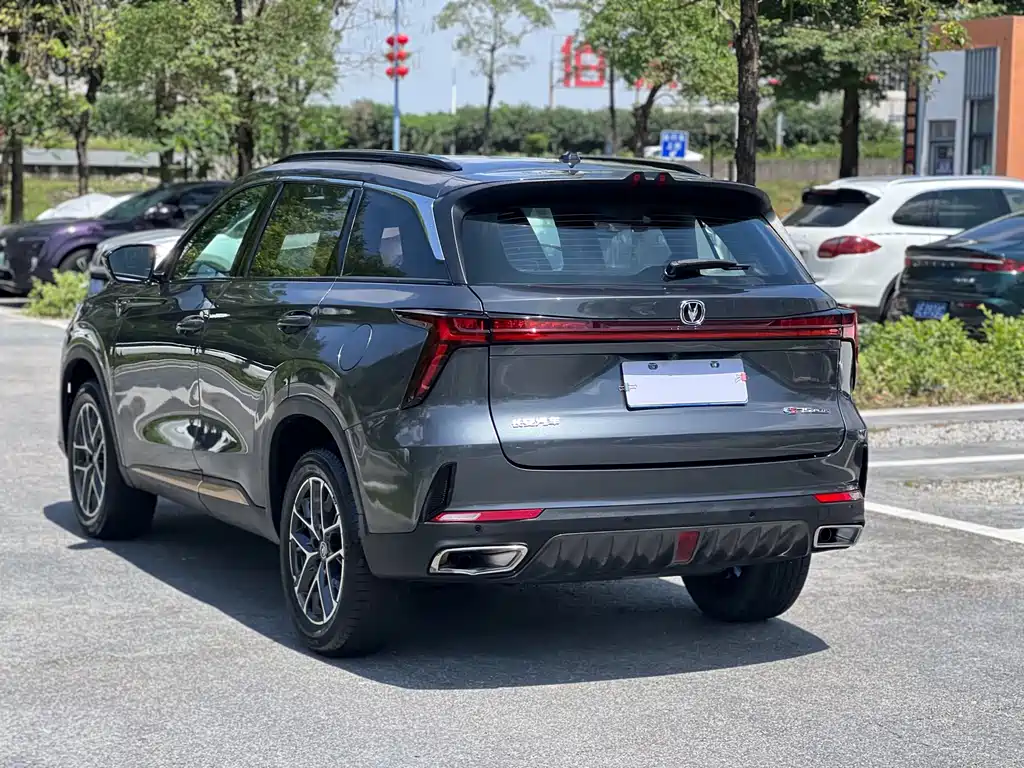 Changan CS75 PLUS — фото 4