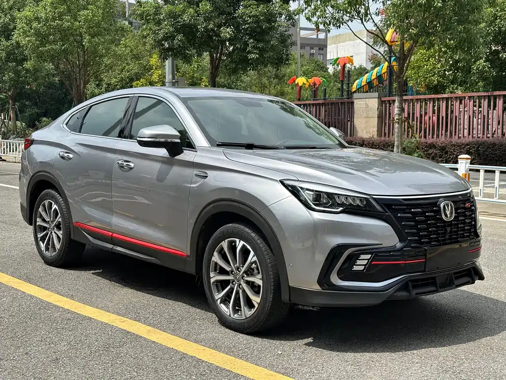 Changan CS85 COUPE — фото 3