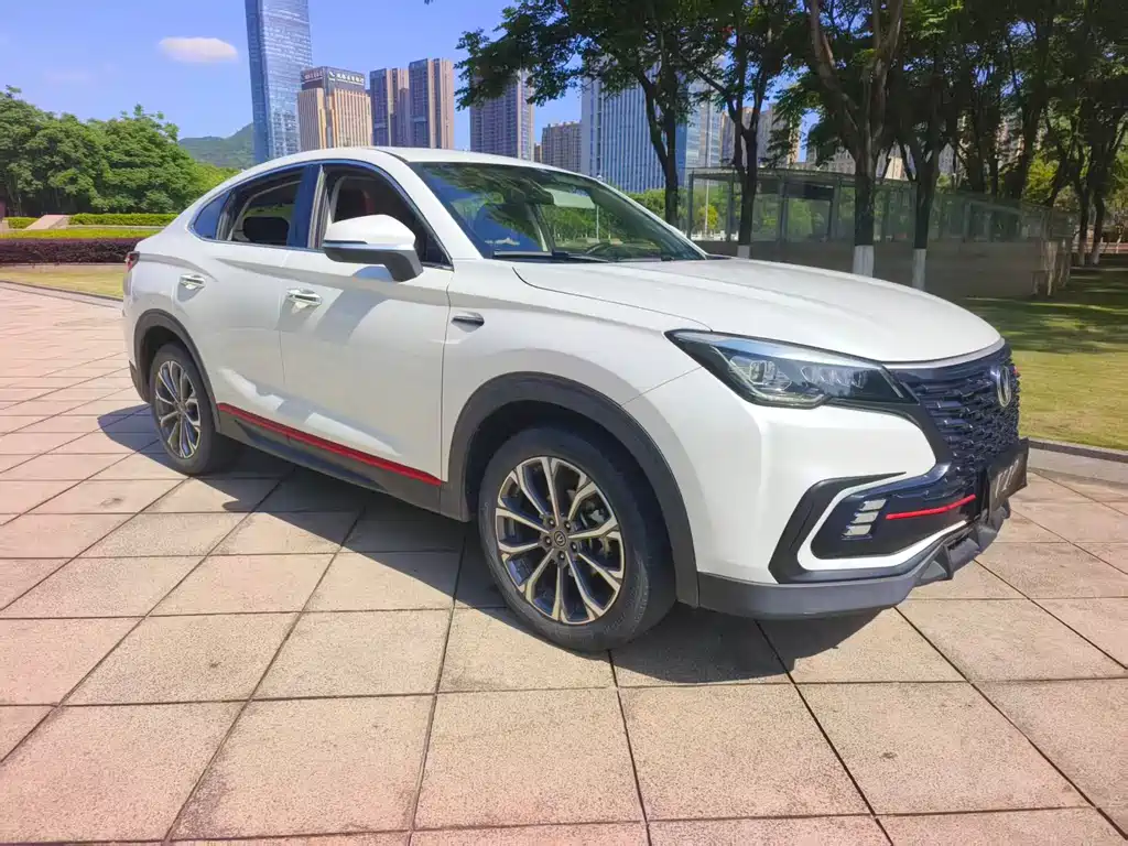 Changan CS85 COUPE — фото 3