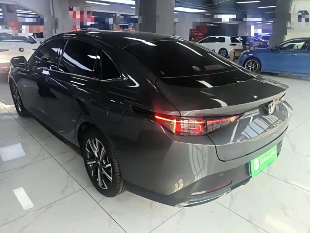 Changan Eado — фото 5