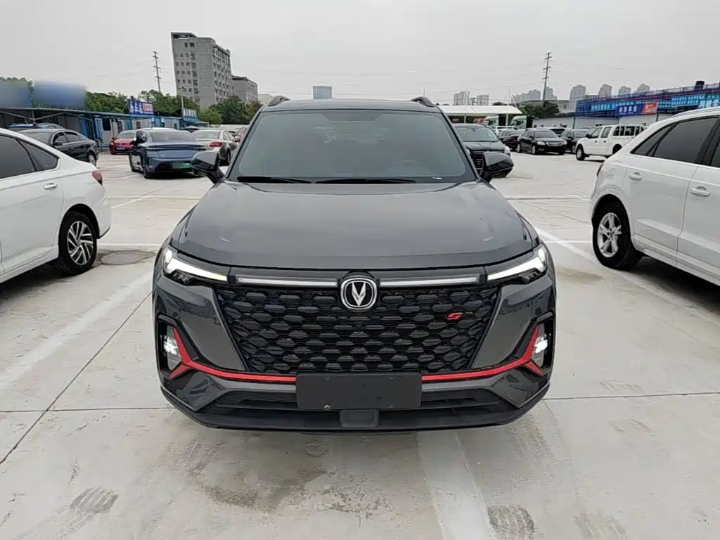 Changan CS35PLUS — фото 3