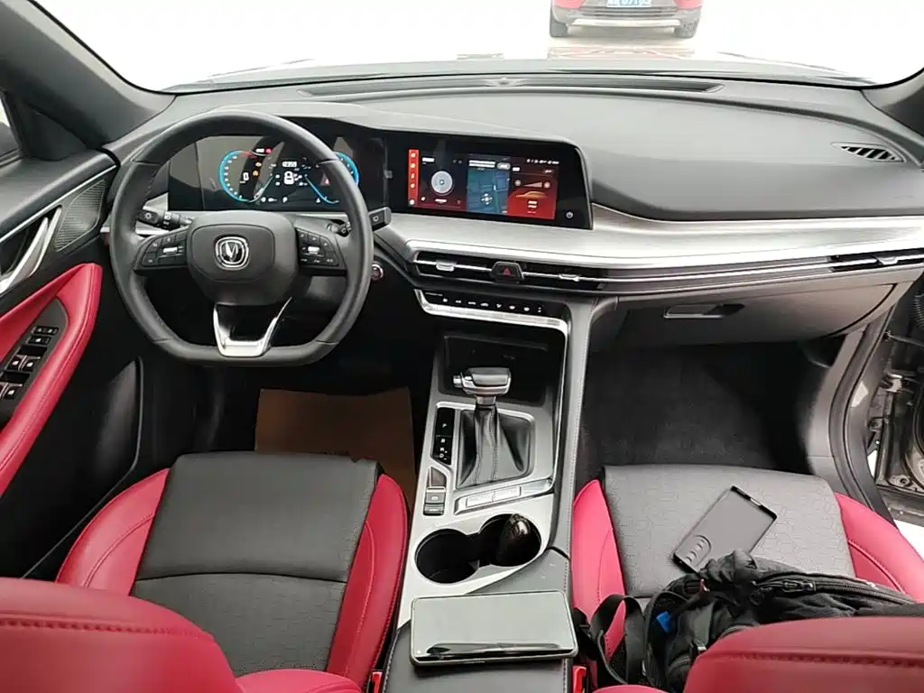 Changan CS35PLUS — фото 10