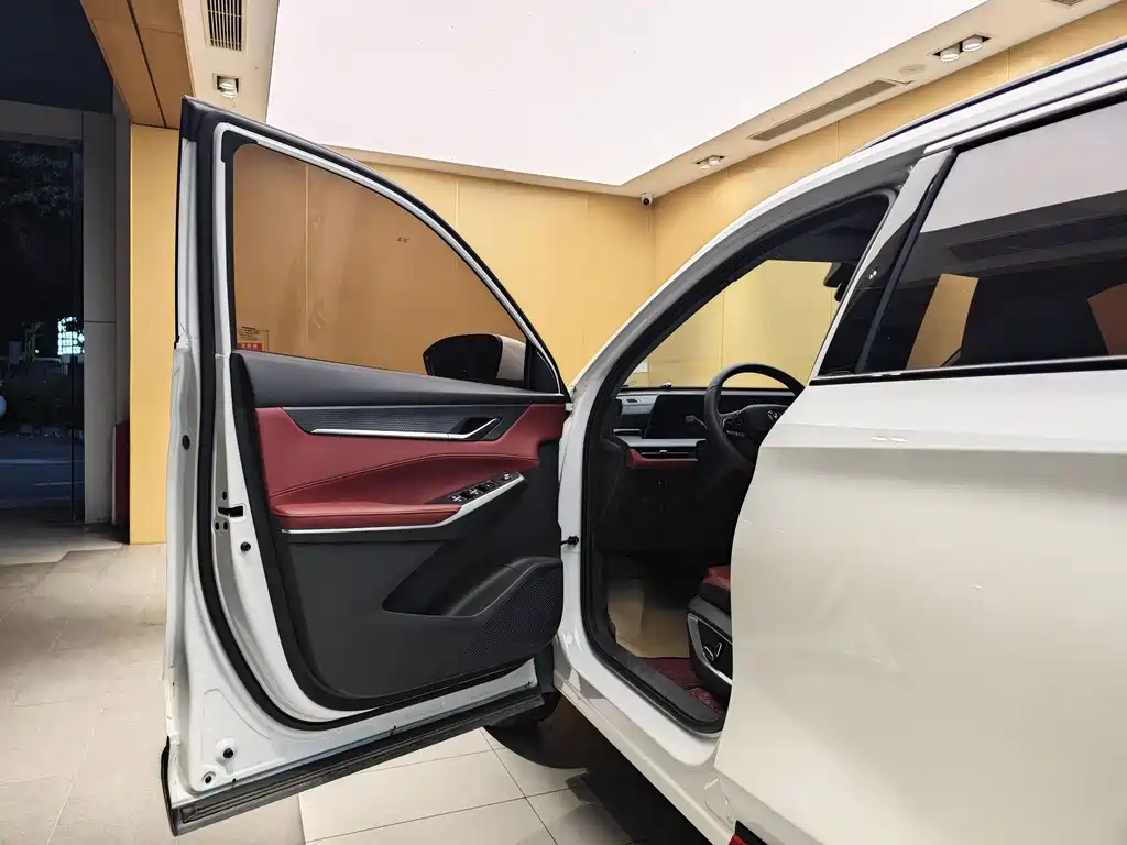Changan CS75 PLUS — фото 7
