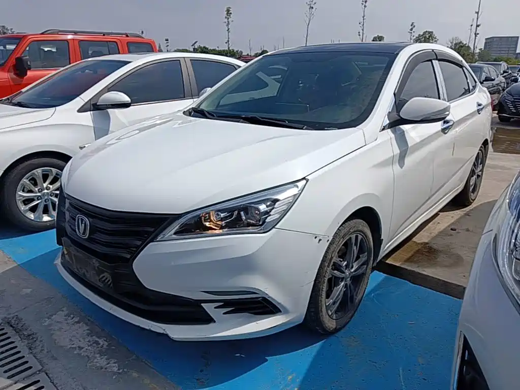 Changan Eado DT — фото 2