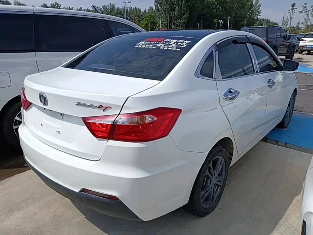Changan Eado DT — фото 7