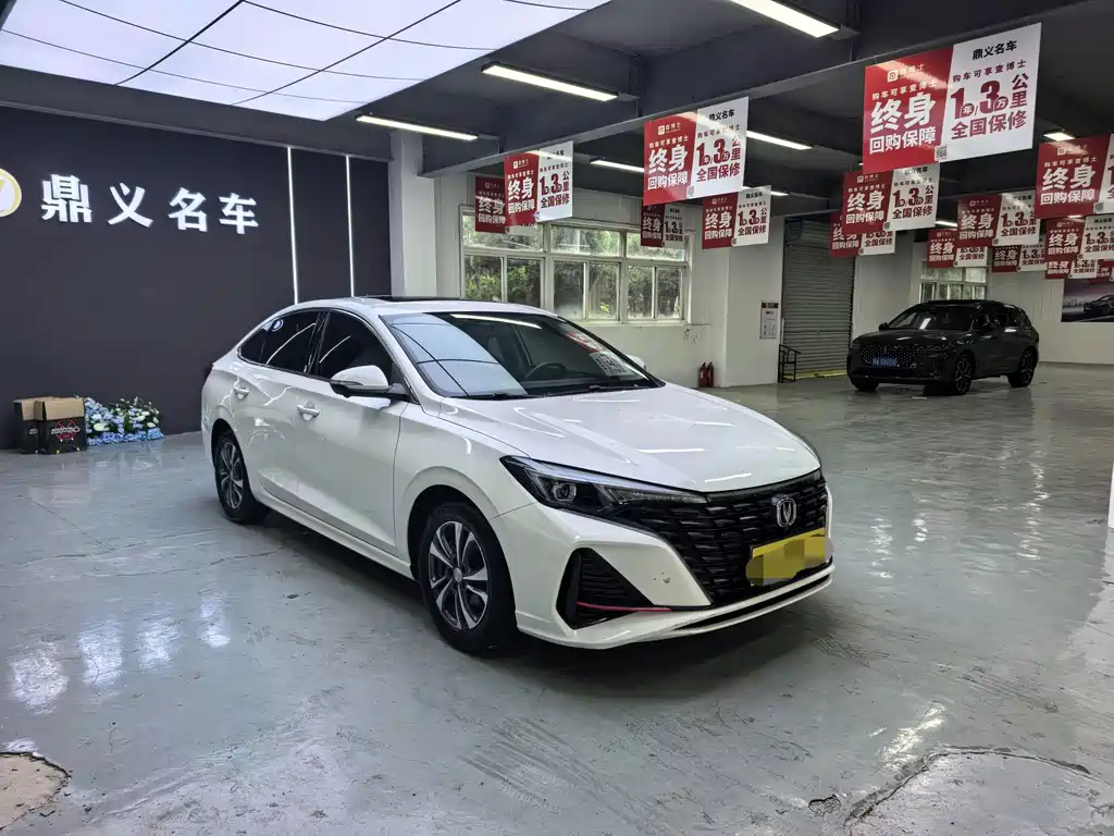 Changan Eado — фото 3