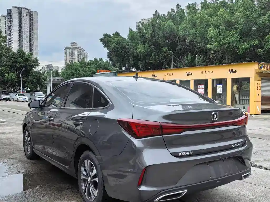Changan Eado — фото 9