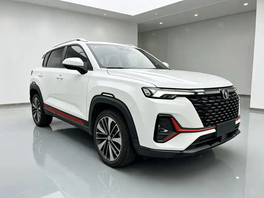 Changan CS35PLUS — фото 3