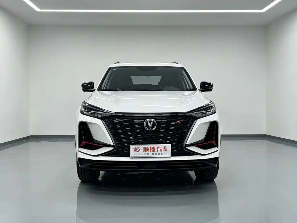 Changan CS75 PLUS — фото 2