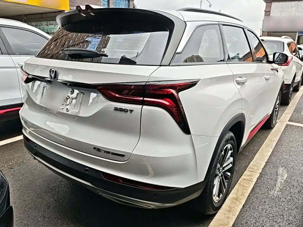Changan CS75 PLUS — фото 7