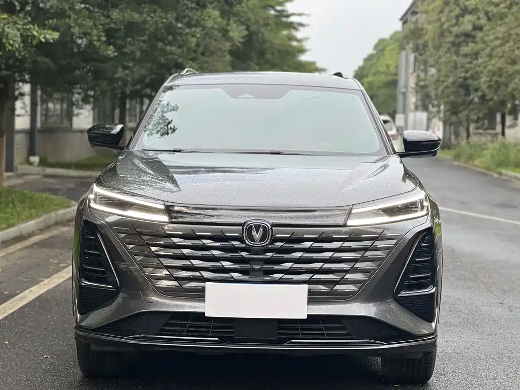 Changan CS75 PLUS — фото 4