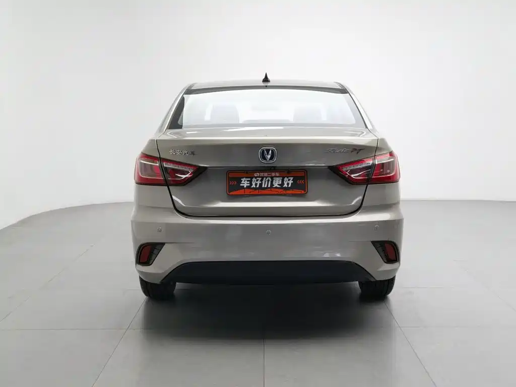 Changan Eado DT — фото 4
