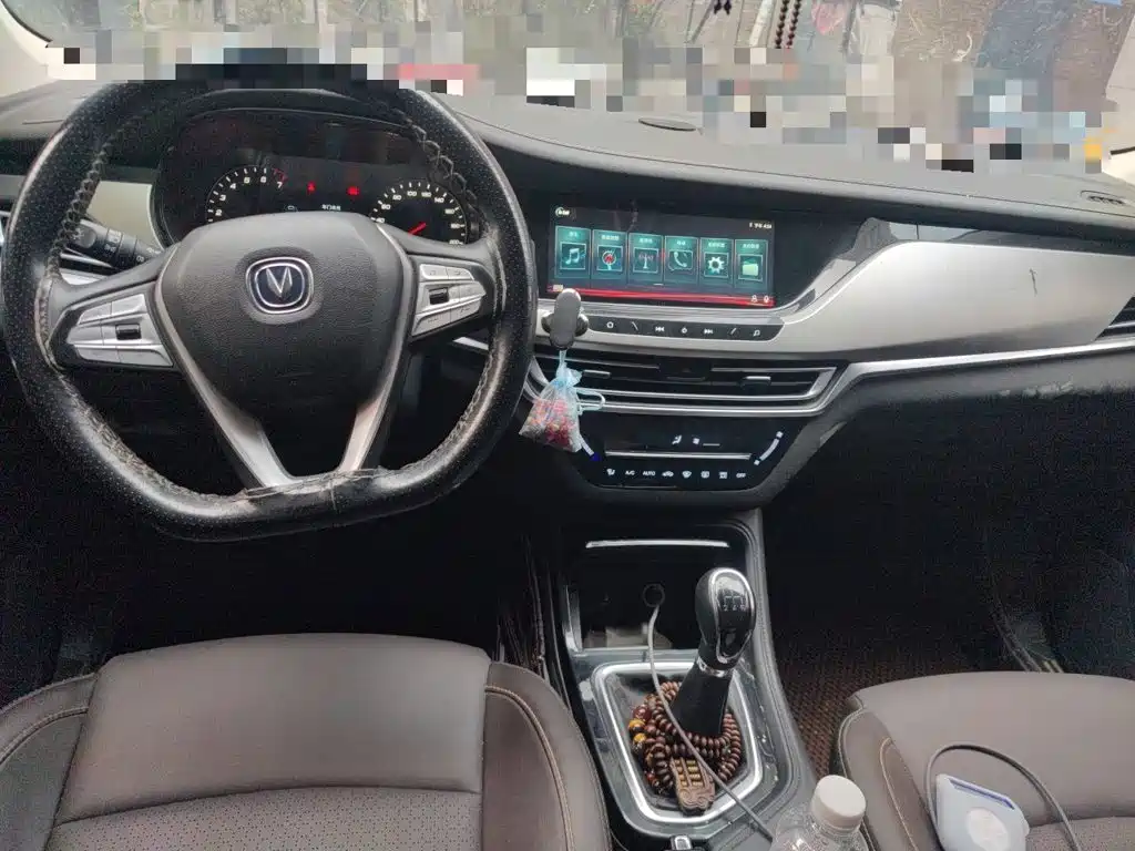Changan CS35PLUS — фото 10