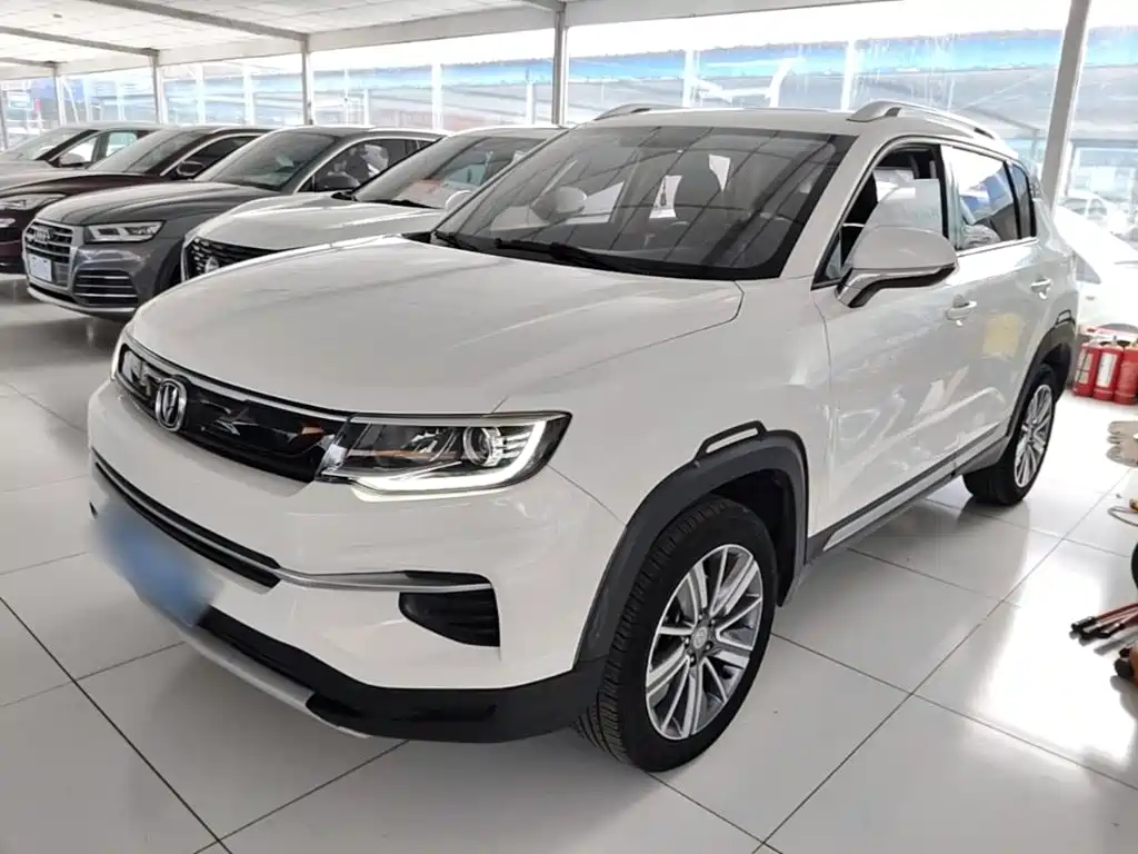Changan CS35PLUS — фото 2